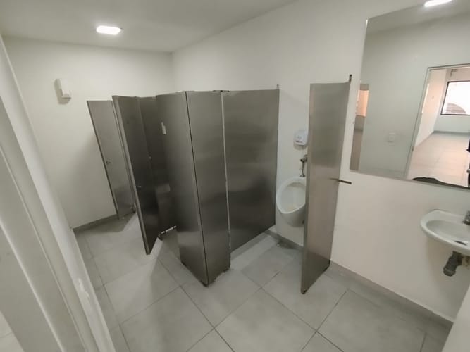 Local en arriendo en Laureles, Medellín, 345 m² · foto 13 de 18