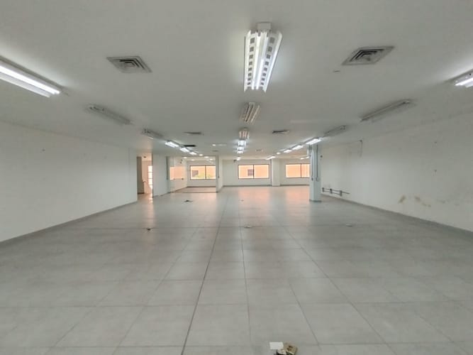 Local en arriendo en Laureles, Medellín, 345 m² · foto 17 de 18