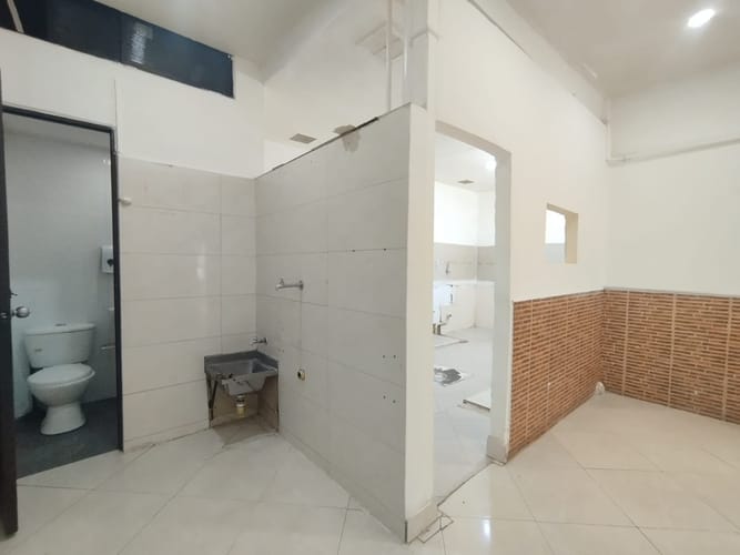 Local en arriendo en Camino Verde, Envigado, 46 m² · foto 9 de 11