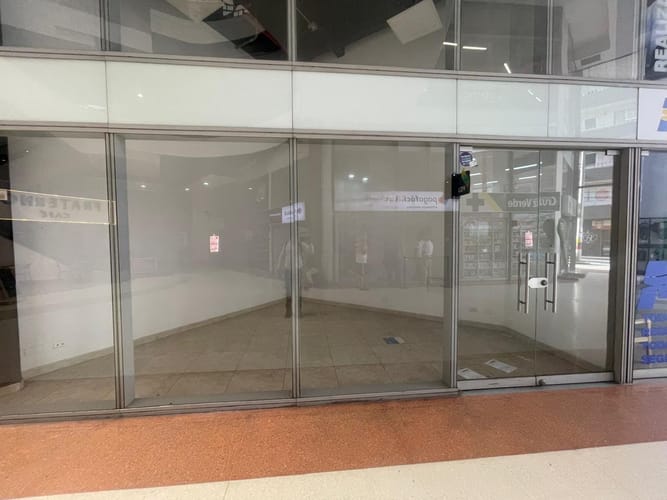 Local en arriendo en Suramérica, Itagüí, 35 m² · foto 6 de 10