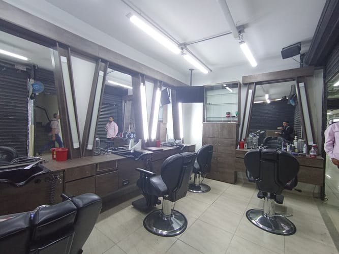 Local en arriendo en La Candelaria, Medellín, 17 m² · foto 5 de 10