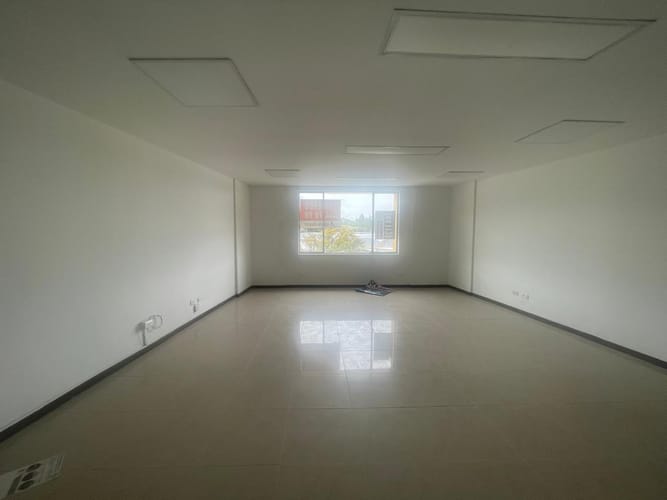 Oficina en arriendo en San Jose, Guarne, 45 m² · foto 3 de 9