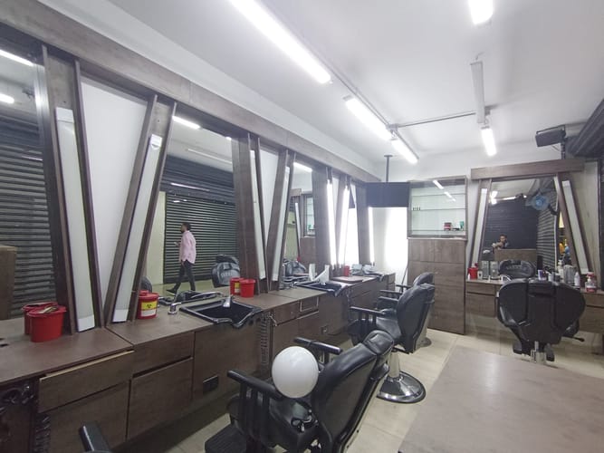 Local en arriendo en La Candelaria, Medellín, 17 m² · foto 8 de 10