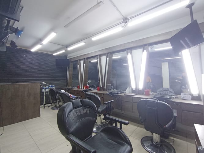 Local en arriendo en La Candelaria, Medellín, 17 m² · foto 9 de 10