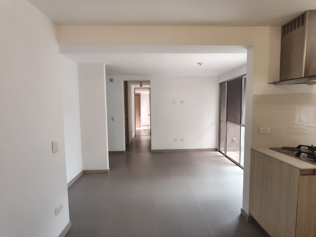 Apartamento en arriendo en Belén, Medellín · foto 5 de 13