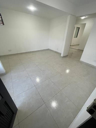 Casa de 4 alcobas en arriendo en Los Colores, Medellín, 130 m² · foto 10 de 10