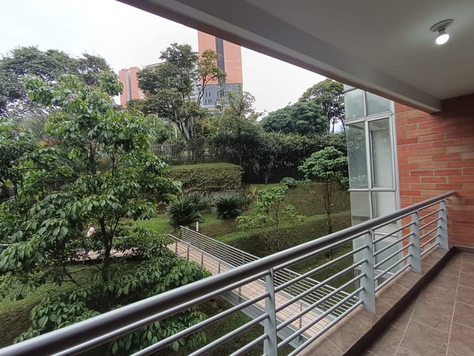 Apartamento de 3 alcobas en arriendo en Mugá, Envigado, 135 m² · foto 6 de 20
