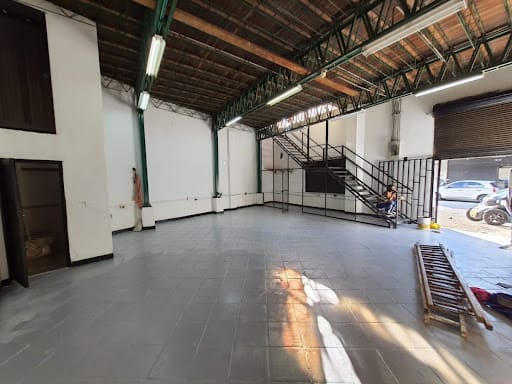 Bodega en arriendo en Perpetuo Socorro, Medellín, 180 m² · foto 15 de 15