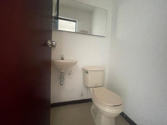 Oficina en arriendo en San Jose, Guarne, 45 m² · foto 7 de 12