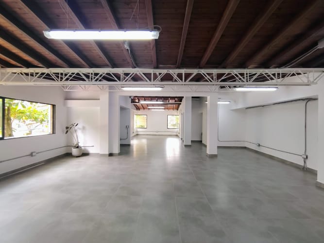 Oficina en arriendo en Belén, Medellín, 181 m² · foto 3 de 18