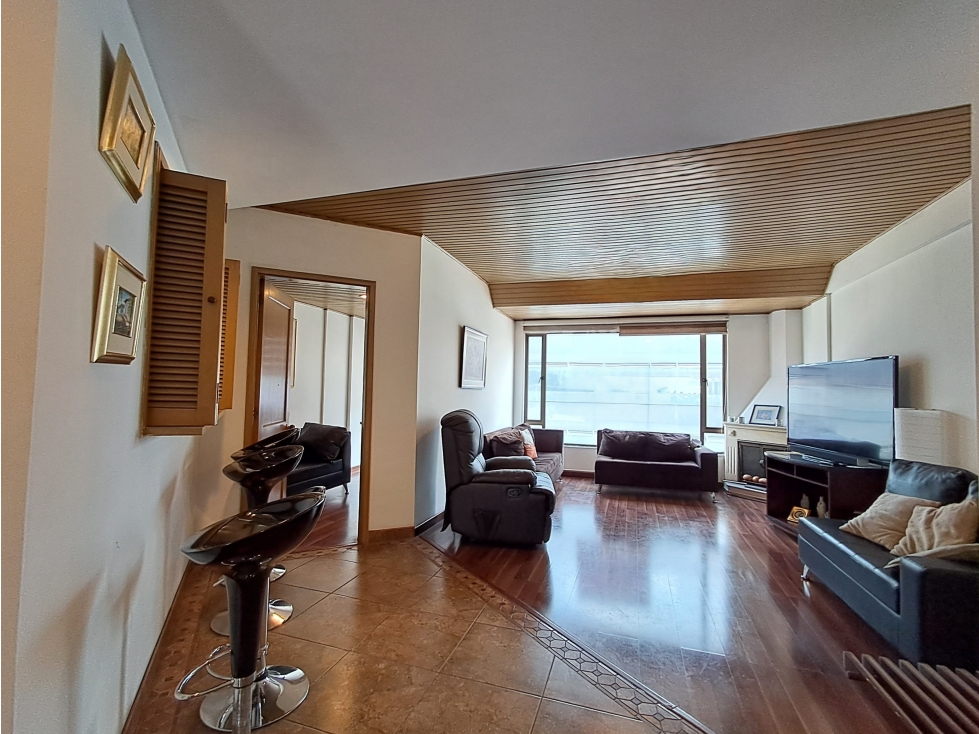Apartamento en venta en La Castellana, Bogotá · foto 3 de 24