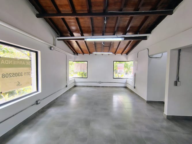 Oficina en arriendo en Belén, Medellín, 181 m² · foto 13 de 18
