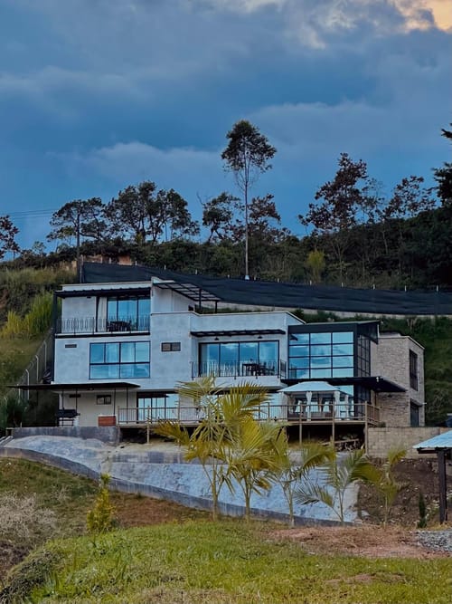 Finca en arriendo en La Industrial, Marinilla, 500 m² · foto 2 de 18