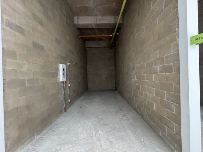 Local en arriendo en Laureles, Medellín, 23 m² · foto 2 de 11