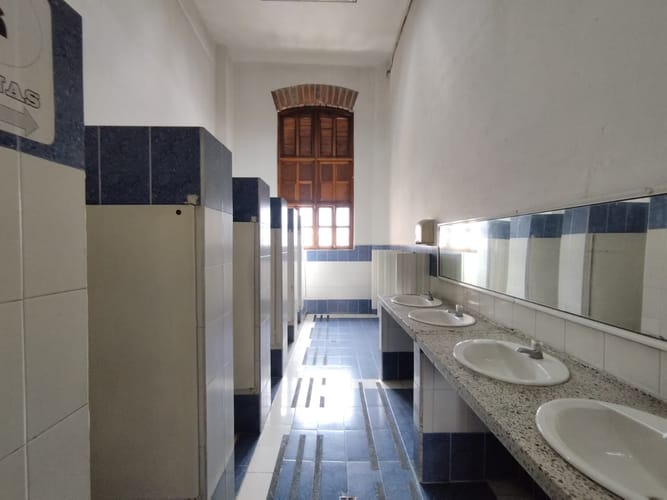 Edificio en arriendo en El Rincón, Medellín, 1900 m² · foto 4 de 17