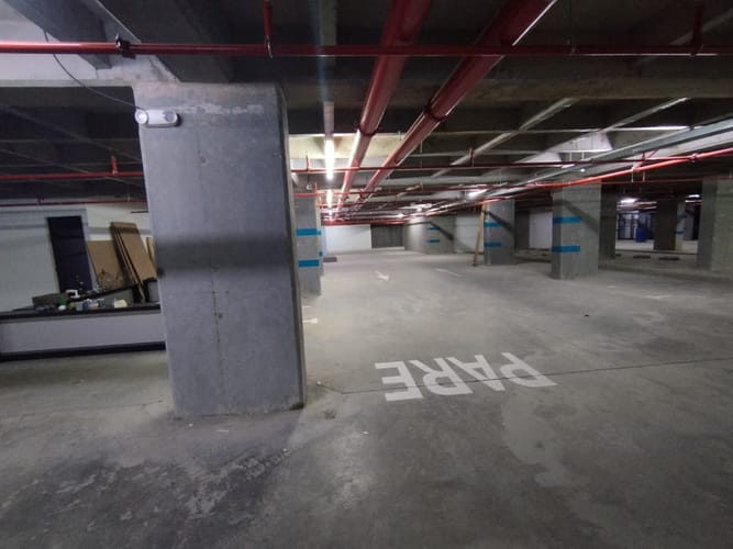 Oficina en arriendo en Cristo Rey, Medellín, 813 m² · foto 11 de 13
