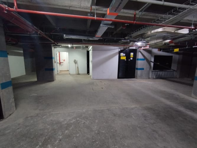Oficina en arriendo en Cristo Rey, Medellín, 813 m² · foto 12 de 13