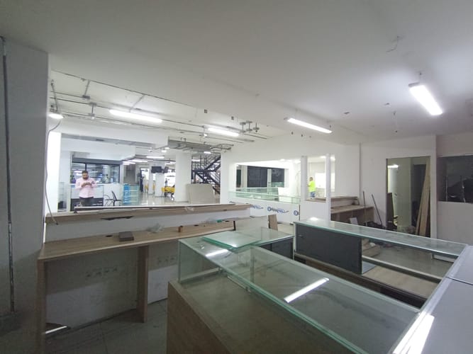 Local en arriendo en La Candelaria, Medellín, 12 m² · foto 4 de 8