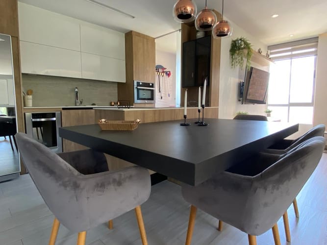 Apartamento de 2 alcobas en arriendo en El Poblado, Medellín, 103 m² · foto 3 de 20