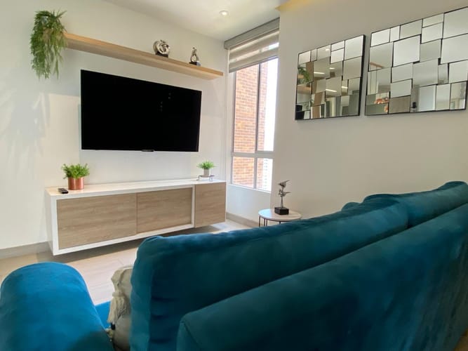 Apartamento de 2 alcobas en arriendo en El Poblado, Medellín, 103 m² · foto 13 de 20