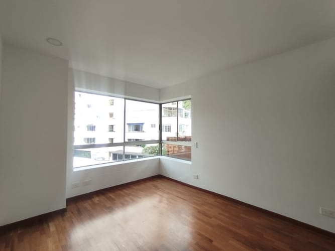 Apartamento de 3 alcobas en arriendo en El Poblado, Medellín, 162 m² · foto 18 de 20