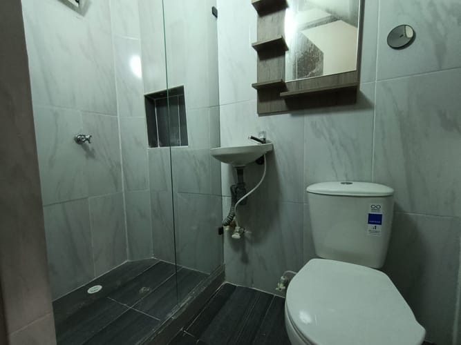 Apartamento de 2 alcobas en arriendo en La Castellana, Medellín, 50 m² · foto 6 de 8
