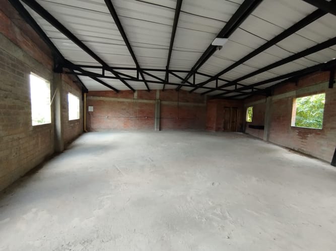 Bodega en arriendo en Caribe, Medellín, 150 m² · foto 5 de 11