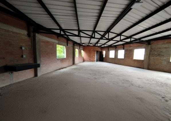 Bodega en arriendo en Caribe, Medellín, 150 m² · foto 6 de 11