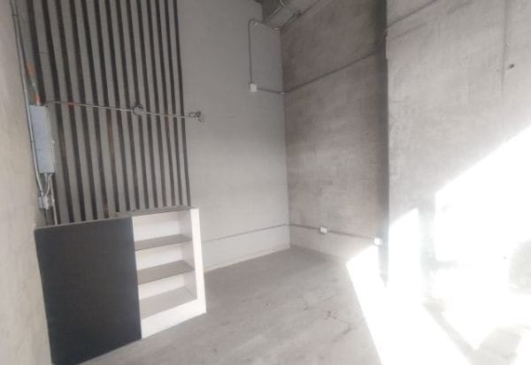 Local en arriendo en Zona Industrial No. 1, Itagüí, 17 m² · foto 4 de 8