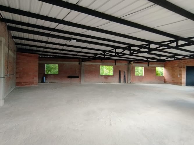 Bodega en arriendo en Caribe, Medellín, 150 m² · foto 9 de 11