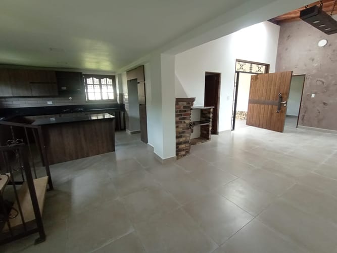 Finca en arriendo en San Jose, Guarne, 287 m² · foto 12 de 20