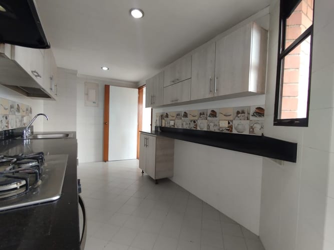 Apartamento de 3 alcobas en arriendo en Los Balsos, Medellín, 160 m² · foto 11 de 20