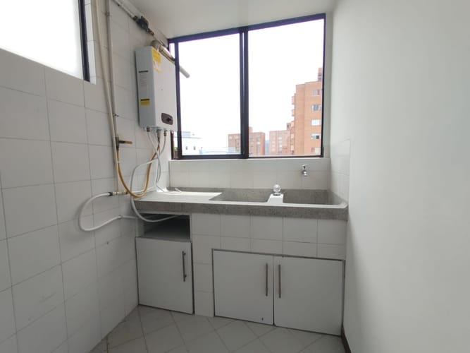 Apartamento de 3 alcobas en arriendo en Los Balsos, Medellín, 160 m² · foto 15 de 20