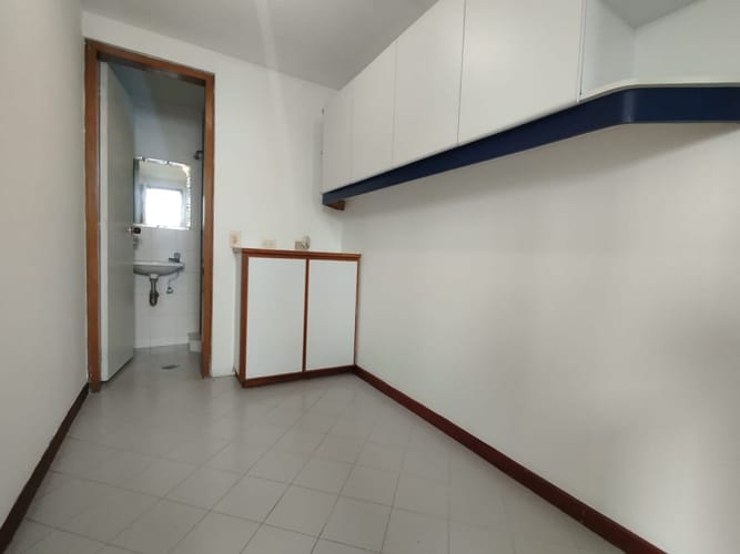 Apartamento de 3 alcobas en arriendo en Los Balsos, Medellín, 160 m² · foto 16 de 20