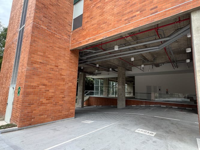 Local en arriendo en Laureles, Medellín, 188 m² · foto 5 de 12