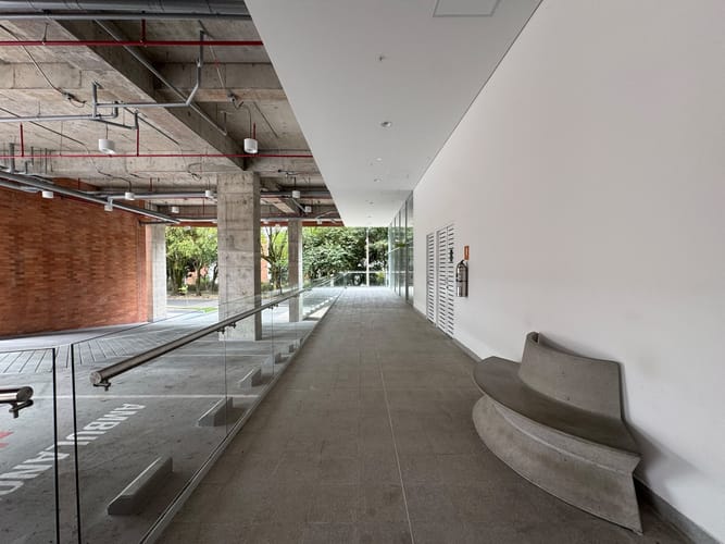 Local en arriendo en Laureles, Medellín, 188 m² · foto 6 de 12
