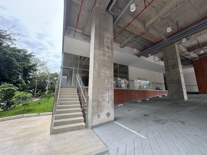 Local en arriendo en Laureles, Medellín, 188 m² · foto 11 de 12