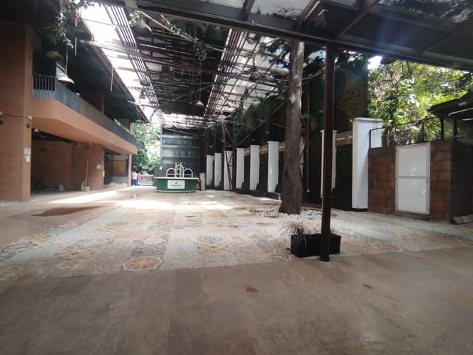 Local en arriendo en El Poblado, Medellín, 1284 m² · foto 8 de 12