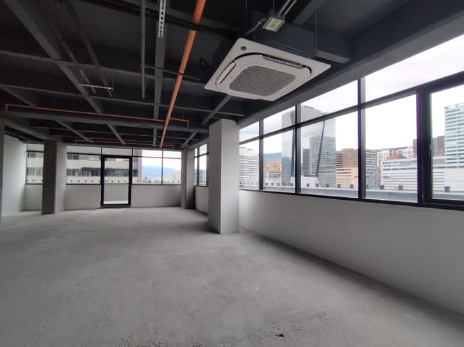 Oficina en arriendo en Cristo Rey, Medellín, 4763 m² · foto 20 de 20