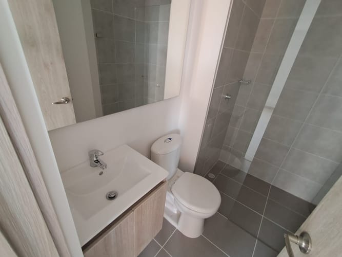 Apartamento de 2 alcobas en arriendo en Rionegro, 78 m² · foto 6 de 10