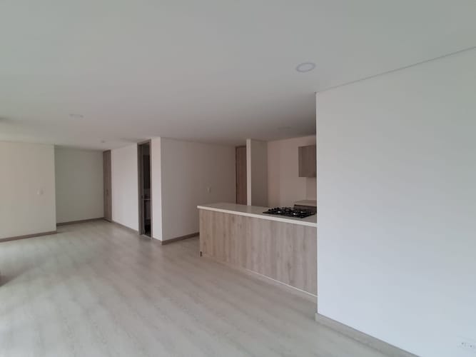 Apartamento de 2 alcobas en arriendo en Rionegro, 78 m² · foto 8 de 10