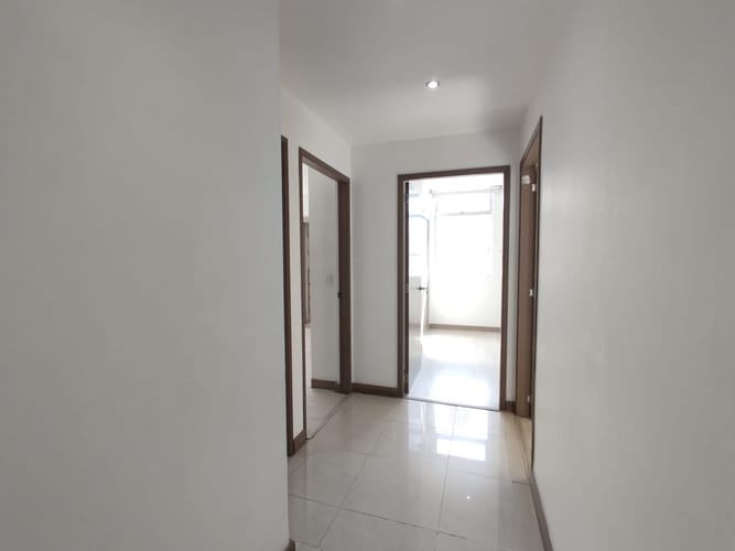 Apartamento de 3 alcobas en arriendo en Lalinde, Medellín, 137 m² · foto 2 de 20