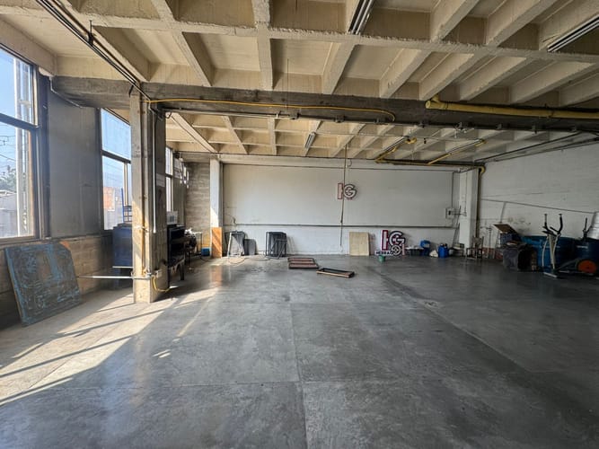 Bodega en arriendo en Cristo Rey, Medellín, 230 m² · foto 15 de 18
