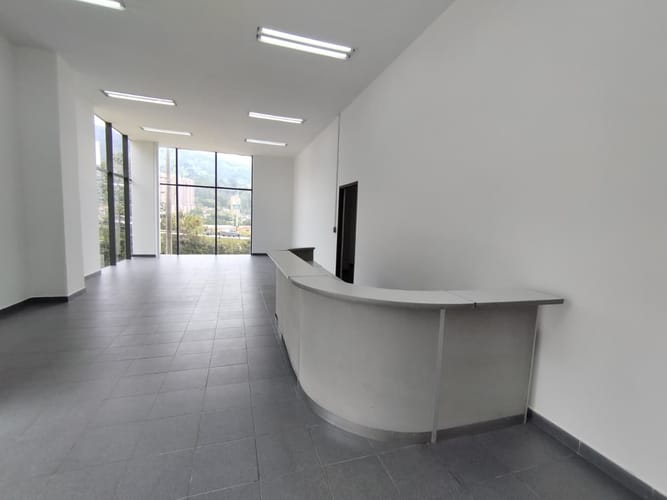 Bodega en arriendo en La Aldea, La Estrella, 2533 m² · foto 20 de 20