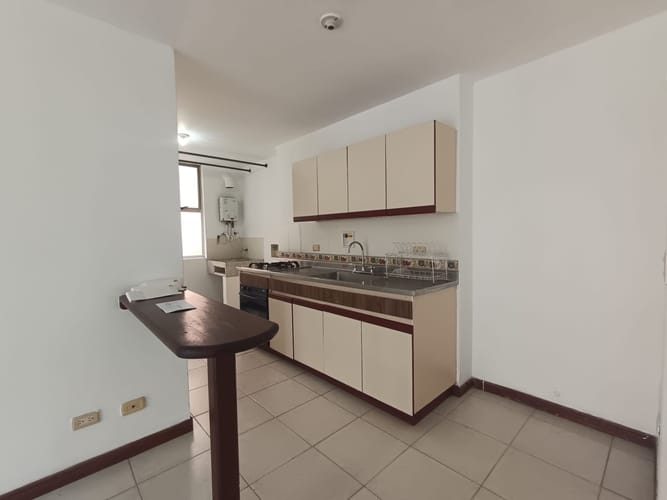Apartamento de 3 alcobas en arriendo en Vía Las Palmas, Medellín, 110 m² · foto 6 de 20