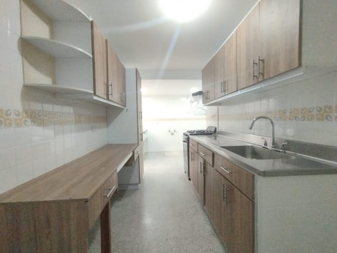 Apartamento de 3 alcobas en arriendo en El Poblado, Medellín, 143 m² · foto 6 de 20