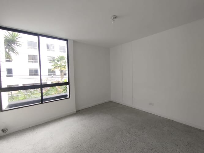 Apartamento de 3 alcobas en arriendo en El Poblado, Medellín, 143 m² · foto 8 de 20