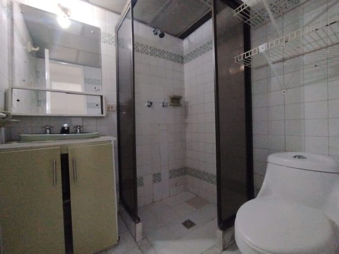 Apartamento de 3 alcobas en arriendo en El Poblado, Medellín, 143 m² · foto 16 de 20
