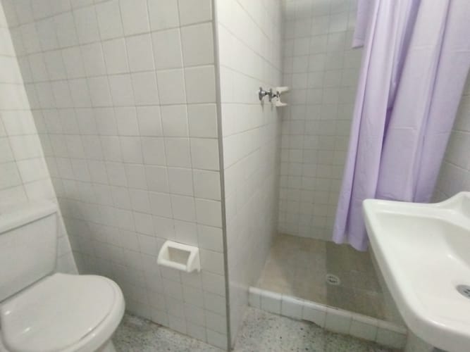 Apartamento de 3 alcobas en arriendo en El Poblado, Medellín, 143 m² · foto 19 de 20