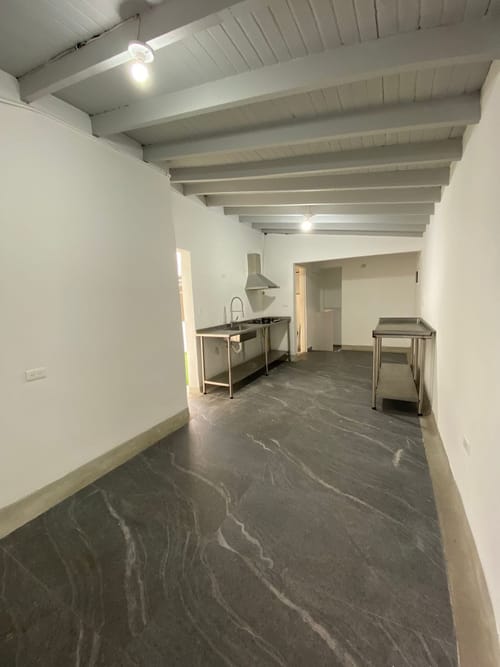 Casa de 5 alcobas en arriendo en Laureles, Medellín, 440 m² · foto 12 de 20